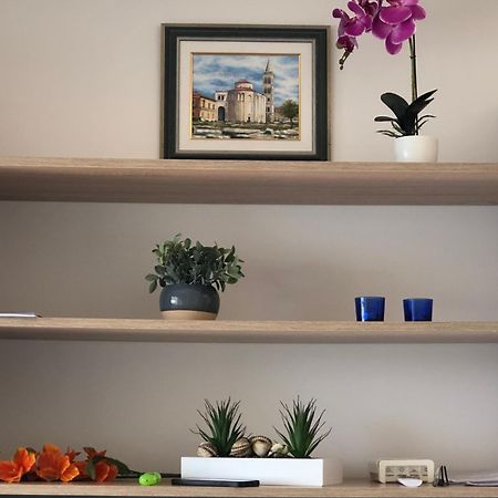 Apartment Lea Nin Bagian luar foto