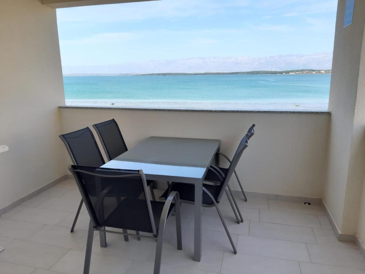 Apartment Lea Nin Bagian luar foto